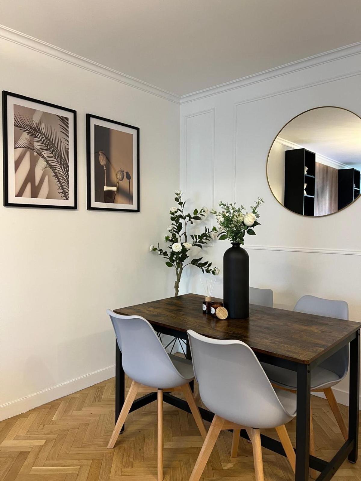 Excellent Apartment For Familly Clichy Exteriér fotografie